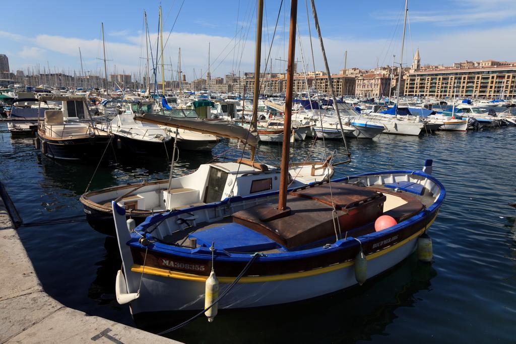 Sunny Studio Vieux Port Marseille Rom bilde